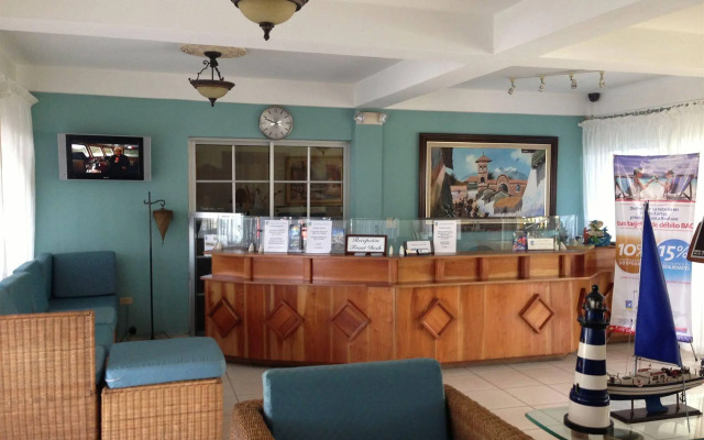 Hotel Costa Azul County Beach