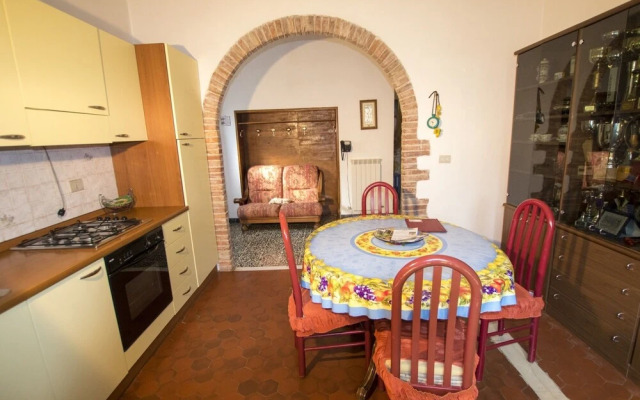 Rustic Tuscan Apartment