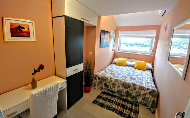 Beautiful 2 bedroom 2 bathroom sea view