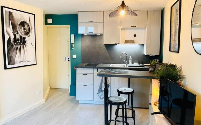 StTUDIO Champs Elysées