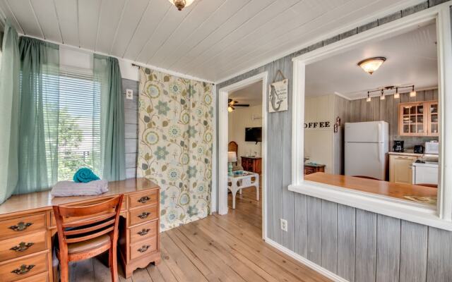 Honeymoon Bungalow - Roelens Vacations