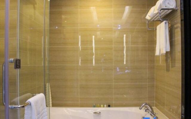 Golden Phoenix International Hotel