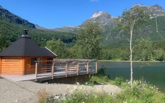 The house on the lake