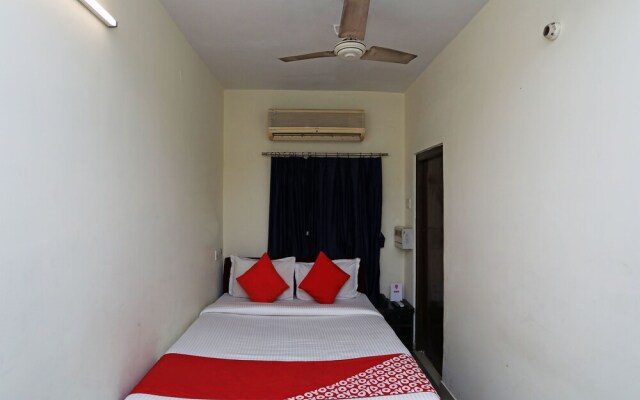 Oyo 13906 Vinita Inn