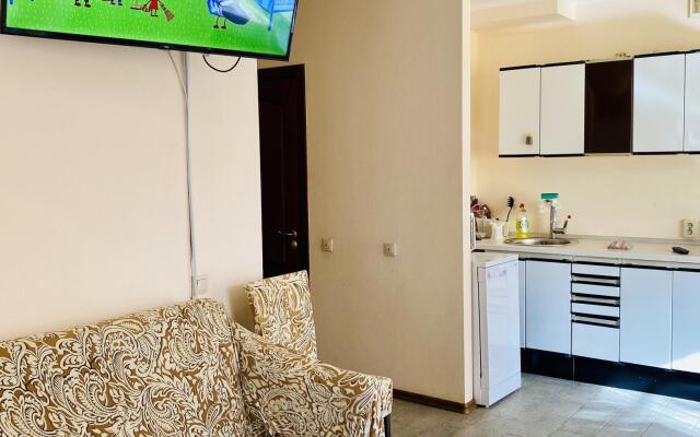 Апартаменты на улице Коллективная 4