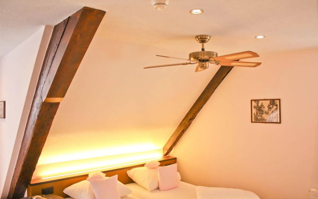 ROESLI Guest House
