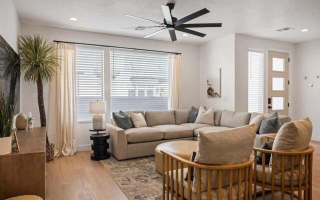 Laguna Beach 4 Bedroom Townhouse