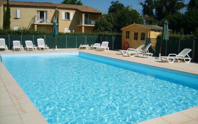 ResidHotel Golf Grand Avignon