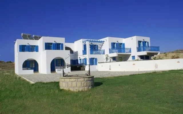 Remvi Apartments