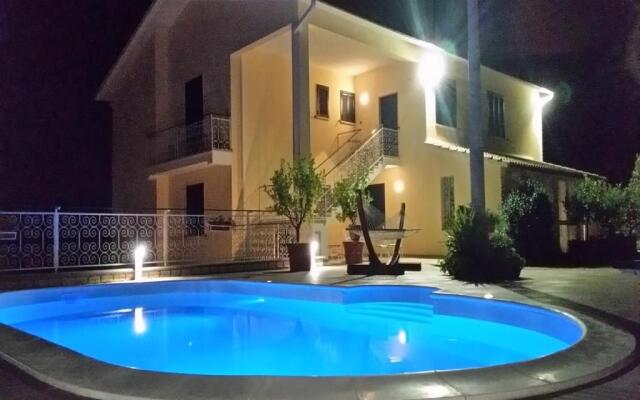 Casa Vacanze La Mattonara