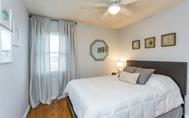 Nashville Chic | 10min from downtown!