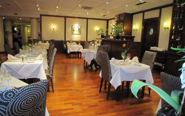 Eurostars Montgomery