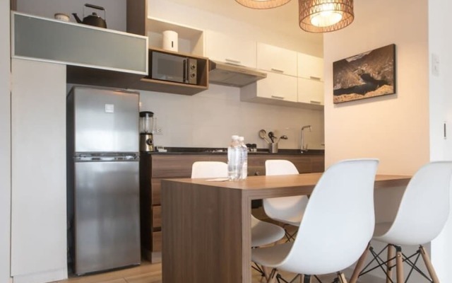 w Brilliant 1BR in Miraflores