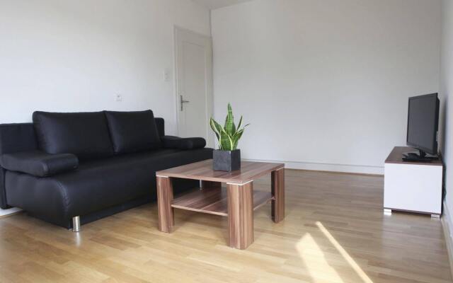 rent-a-home Bristenweg