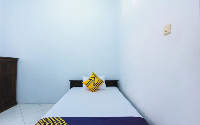 SPOT ON 2288 Kost Mittasukha Family