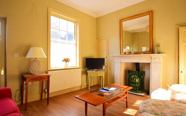 2 Mount Terrace