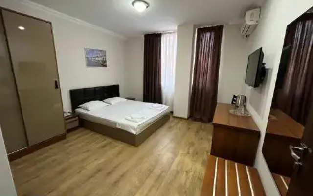 Ventura Hotel