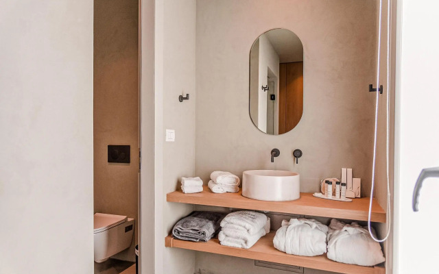 Amarelo Suites
