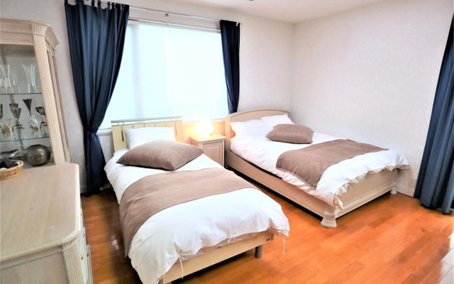 Sapporo Luxury House