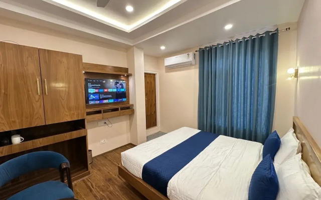 Luxe Haven Residency