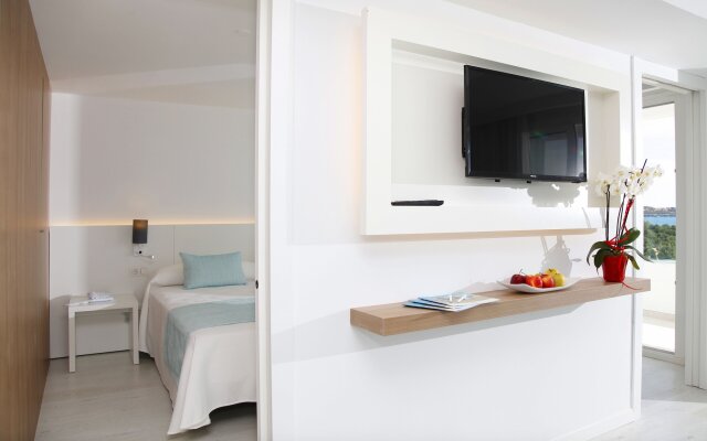 Roc Carolina Hotel