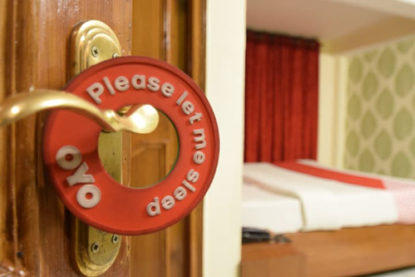 Oyo Flagship 35976 Hotel Majestic