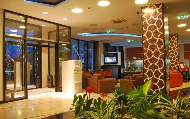 Hec Apartment