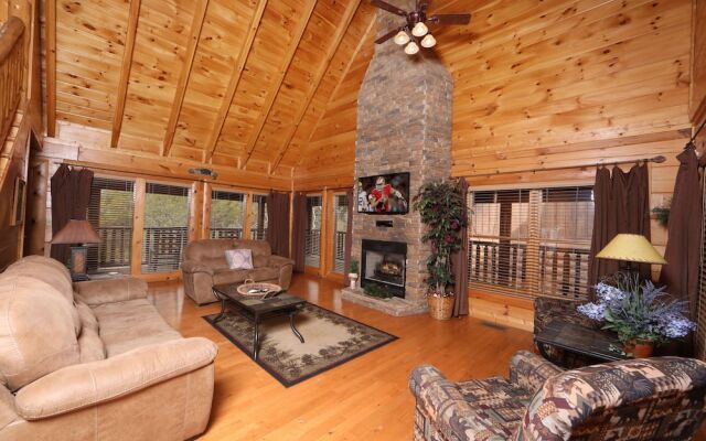 Echoes of Eden - Four Bedroom Cabin