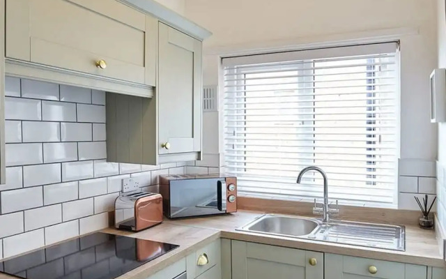 Host Stay Cobblestones