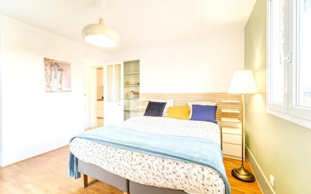 Apartment With 2 Bedrooms In Boulogne Billancourt, With Furnished Terrace And Wifi