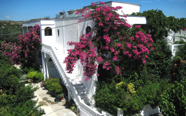 Hotel Rosmari