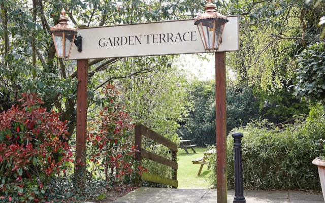 Kings Arms Hotel Westerham by Greene King Inns