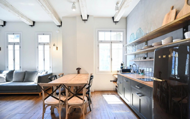 Bohemian Valse by HolyGuest