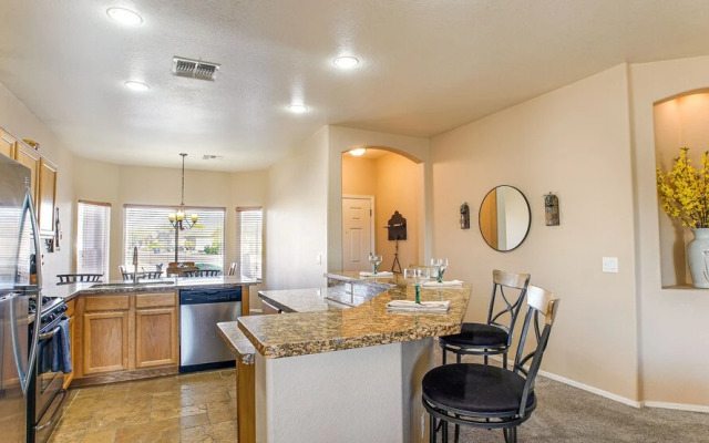 120th Avondale 3 Bedroom Home by RedAwning