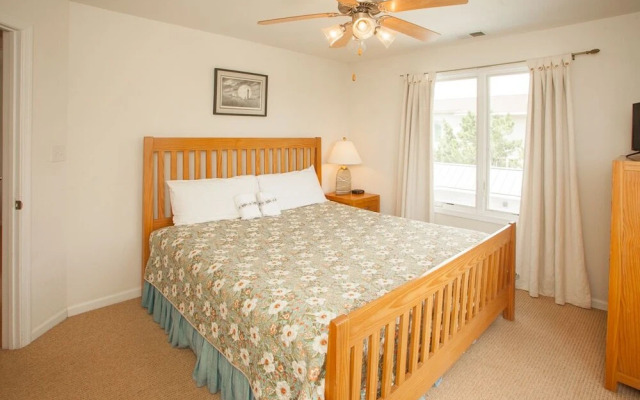 Seaside #A-201, Ocean Getaway by RedAwning