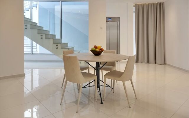 Glory Elite Luxury Home