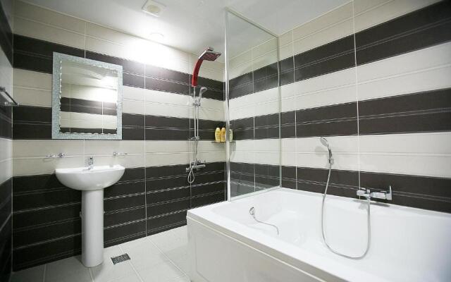 Cheonan K Hotel