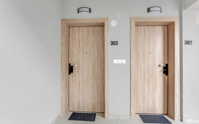 Sanders Old Port Thessaloniki