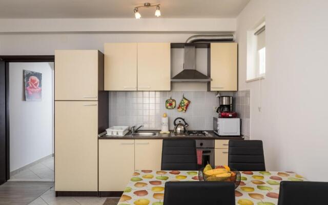 Apartments Lea