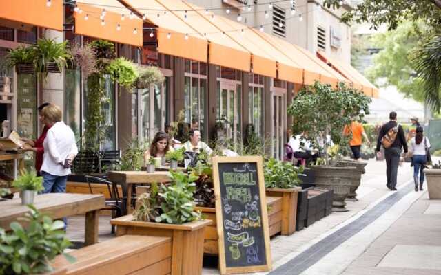 Brickell Family Travel Suites