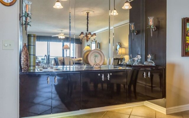 Romar House Unit 704A