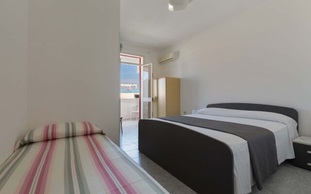 2465 Sunnyside Primo Piano by Barbarhouse