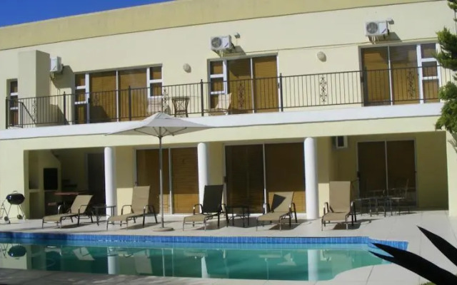 Simmer Down Guest Lodge