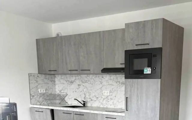 Elegant Appt - 3bdr/8p - Near Paris & La Defense