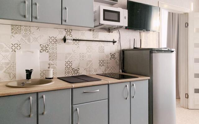 Династия на ул. Лесников 27/1