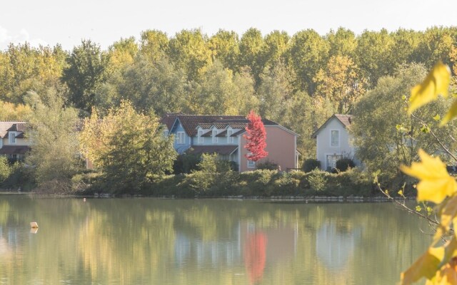 Charming Apartment in Marciac With Swimming Pool