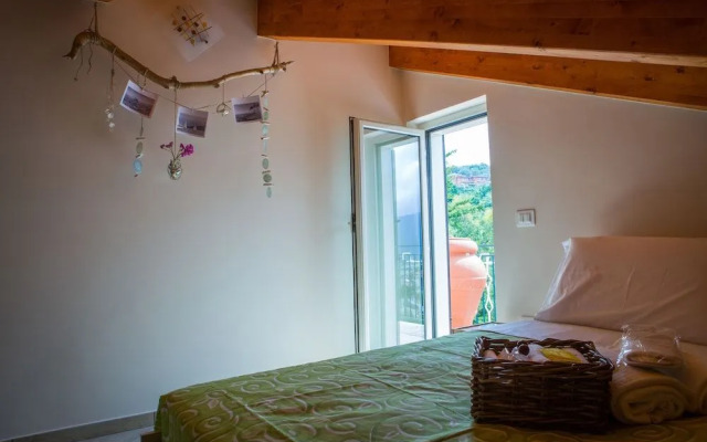 Lucky House e Il Mare in Mansarda