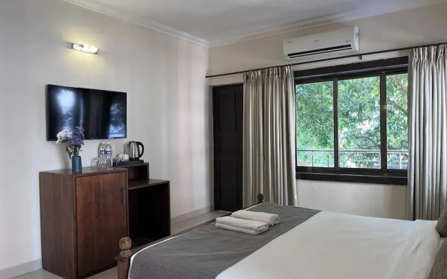 Q 23 Resort Candolim Beach