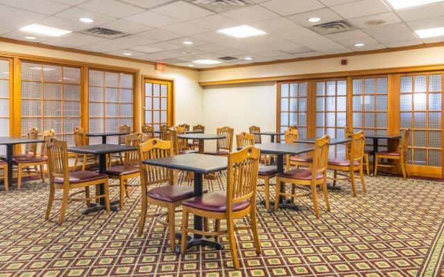 Red Roof Inn Ashtabula - Austinburg