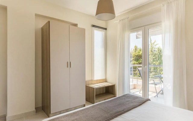 V Luxury Apartments Posidi